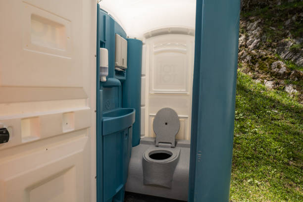 Portable Toilet Options We Offer in New Bremen, OH